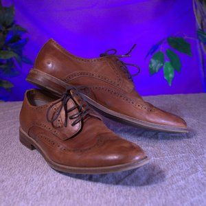 Men's "ALDO" brown Oxford dress shoes. Size: 10. Style: Oxford- Lace Up.